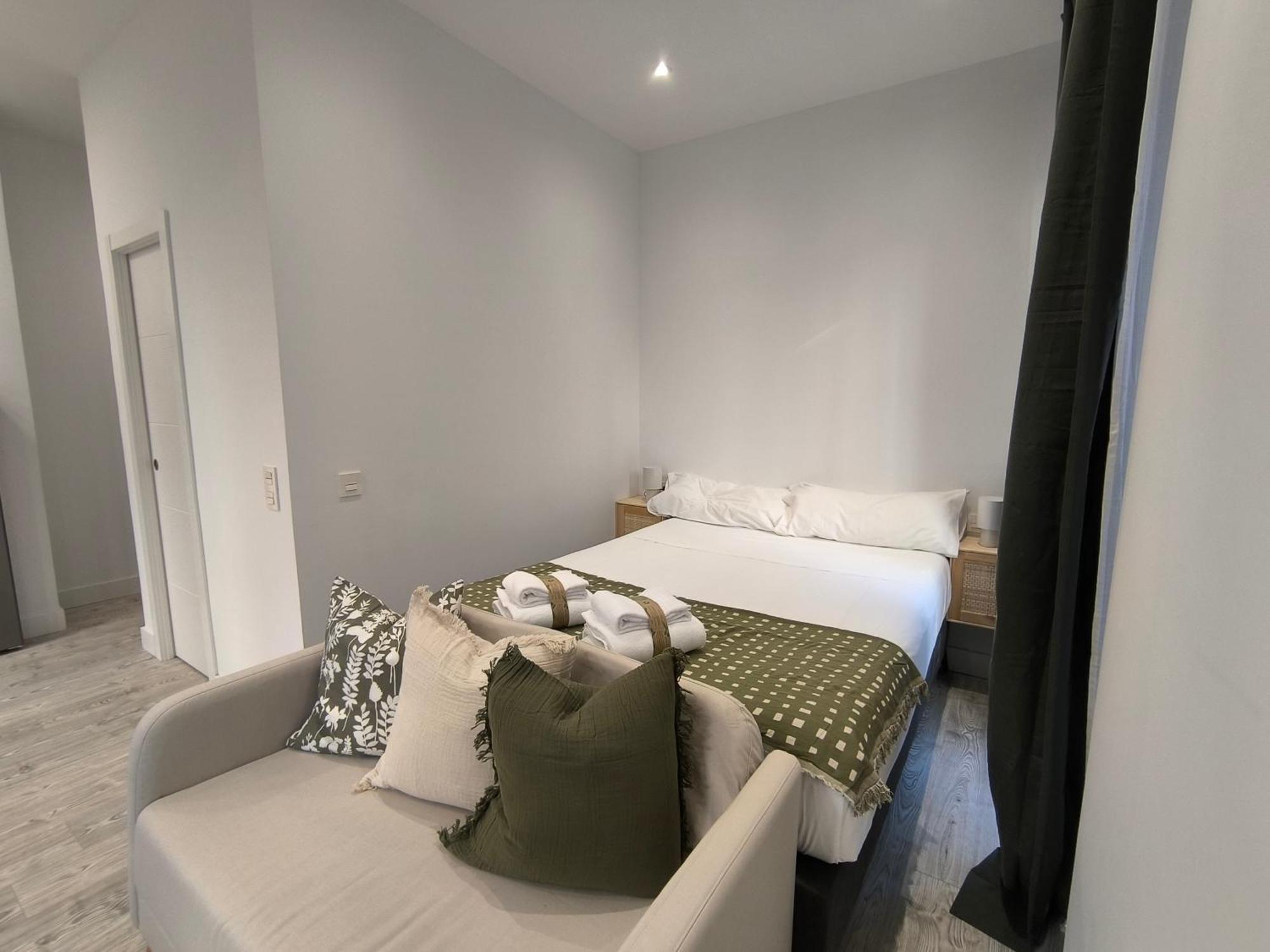 Insidehome Ciudad Del Cine Valladolid Luaran gambar