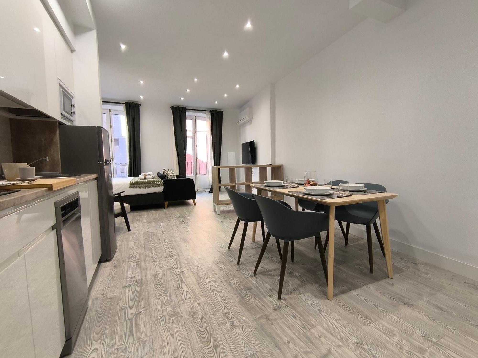 Insidehome Ciudad Del Cine Valladolid Luaran gambar